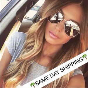 🌴SHIPS NOW🌴 Silver Mirrored Aviator Sunglasses